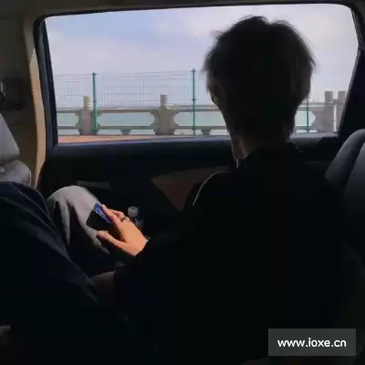 倪影